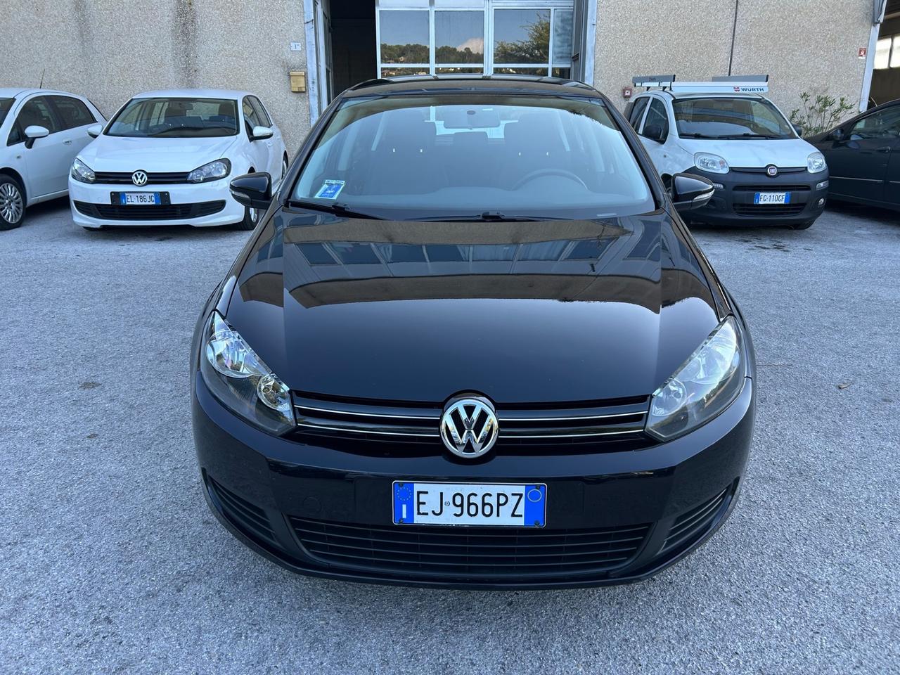 Volkswagen Golf 1.6 TDI DPF 5p