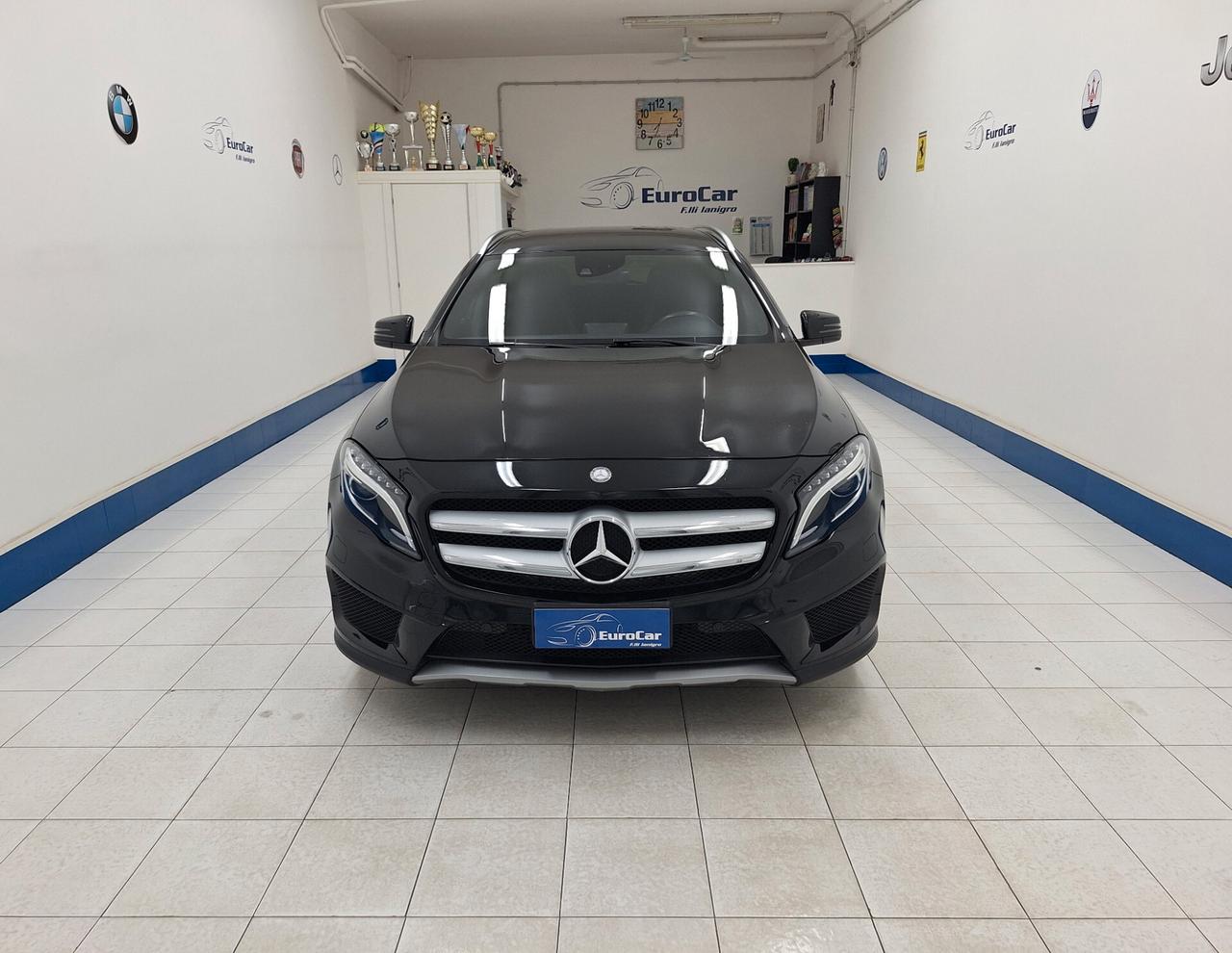 Mercedes-Benz GLA 200d 136cv Premium
