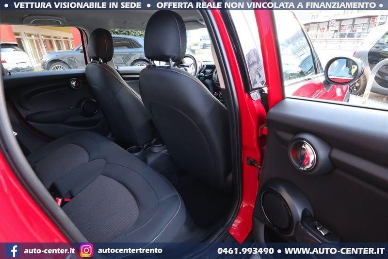 MINI Mini 5 porte 1.5 Cooper 5p LED MANUALE