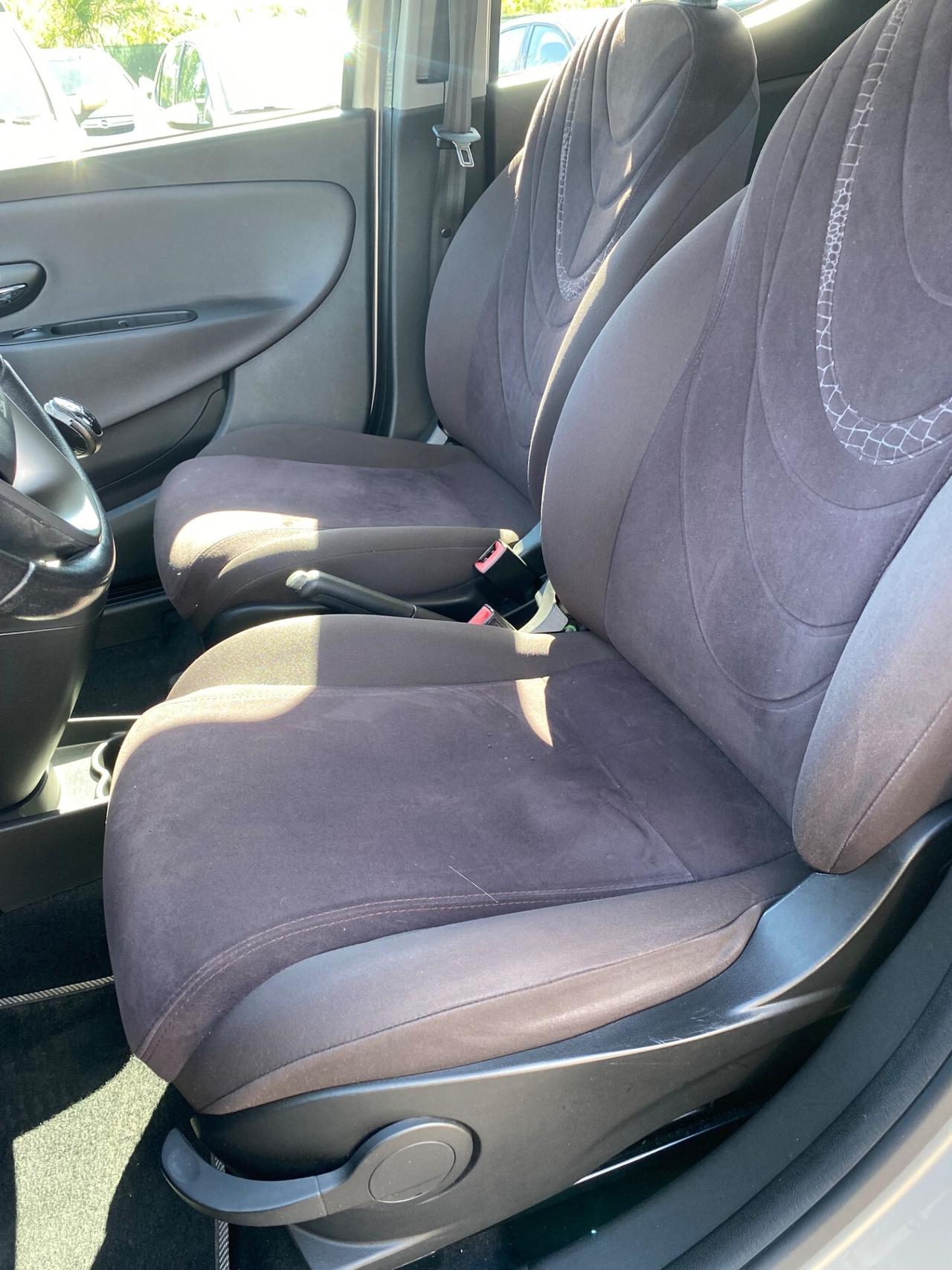 Lancia Ypsilon 1.3 MJT 16V 95 CV 5 porte S&S Platinum