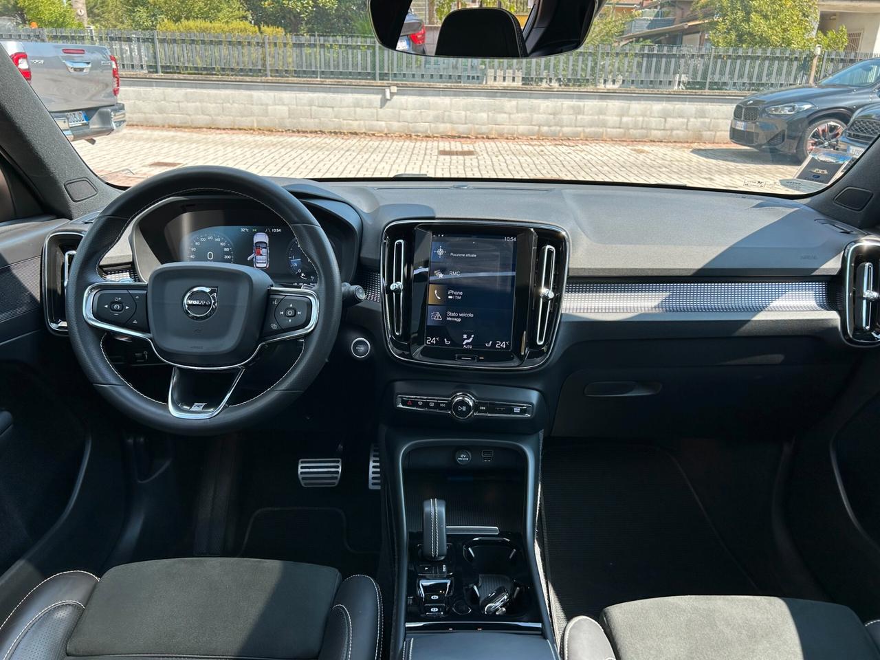Volvo XC40 D4 AWD Geartronic R-design
