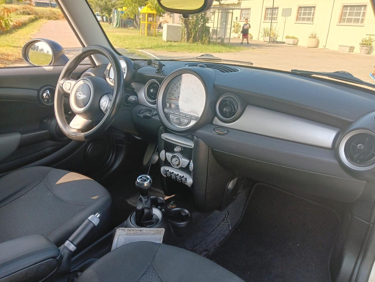 Mini Cooper D Clubman 1.6 16V Chili