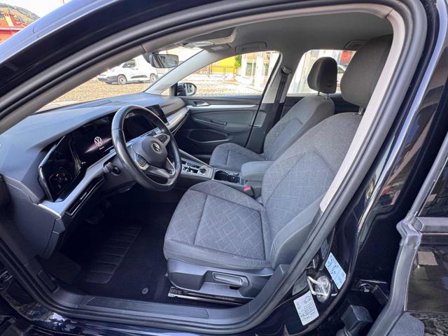 VOLKSWAGEN Golf 1.0 eTSI EVO DSG Life