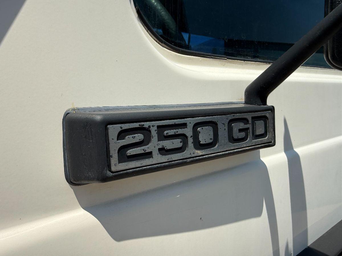 MERCEDES - Classe G 250