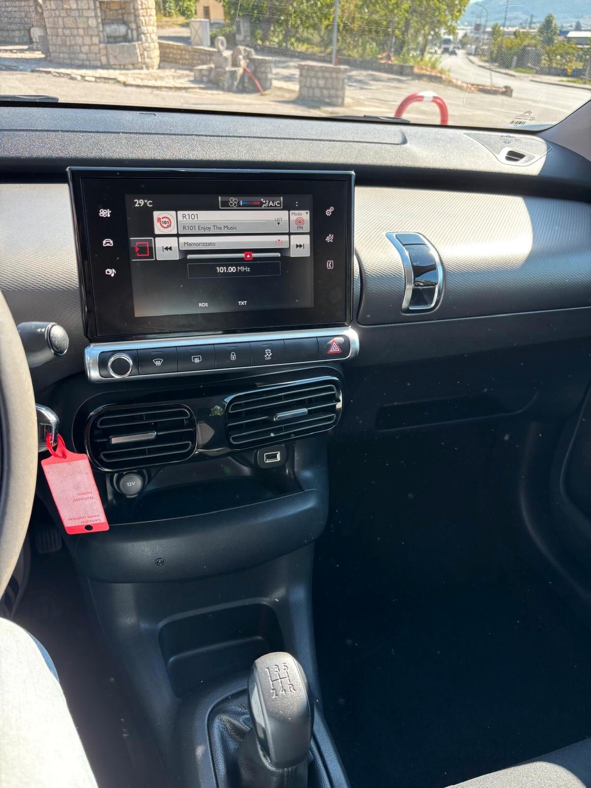 Citroen C4 Cactus BlueHDi 100 Shine