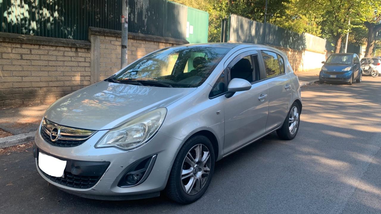 Opel Corsa 1.4 16V 5P 2011 UNICO PROPRIETARIO