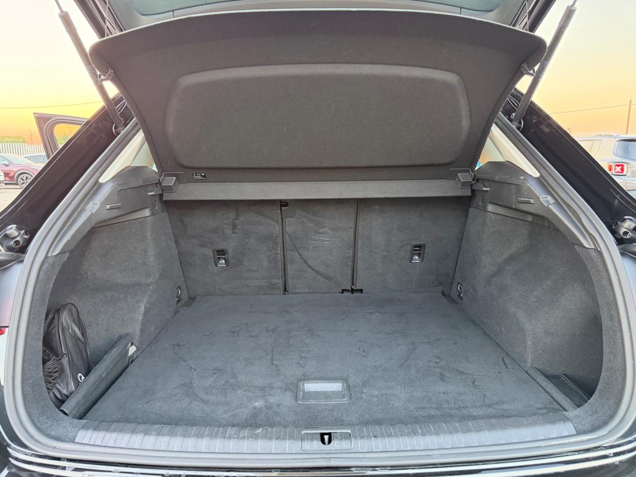 AUDI Q3 2.0 TDI 150CV STRONIC FULL LED MATRIX MY19