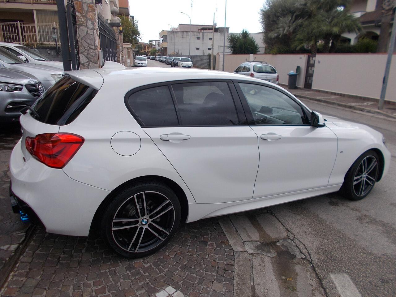 Bmw 118 118d 5p. Msport