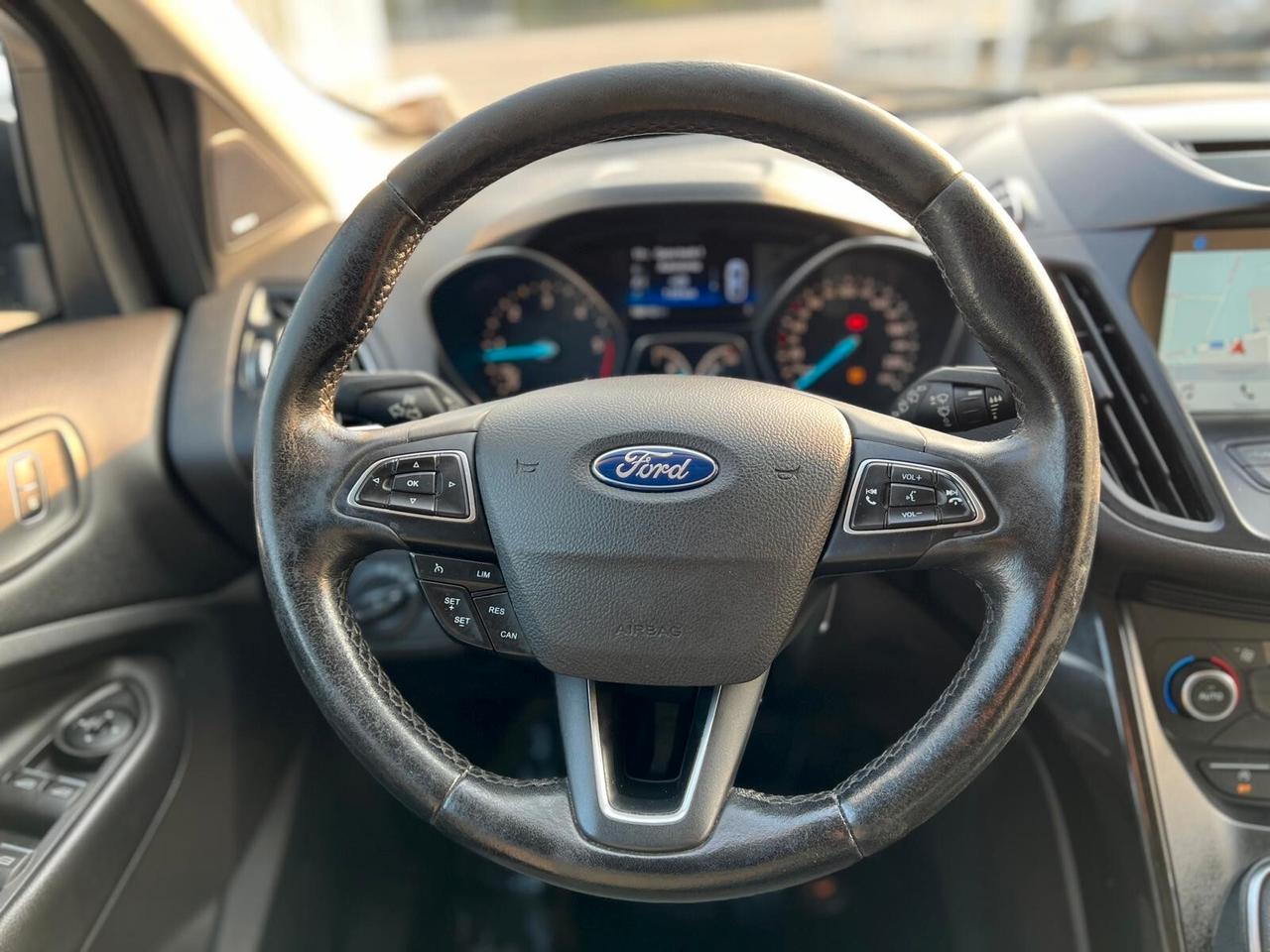Ford Kuga 1.5 TDCI 120 CV S&S 2WD ST-Line Business