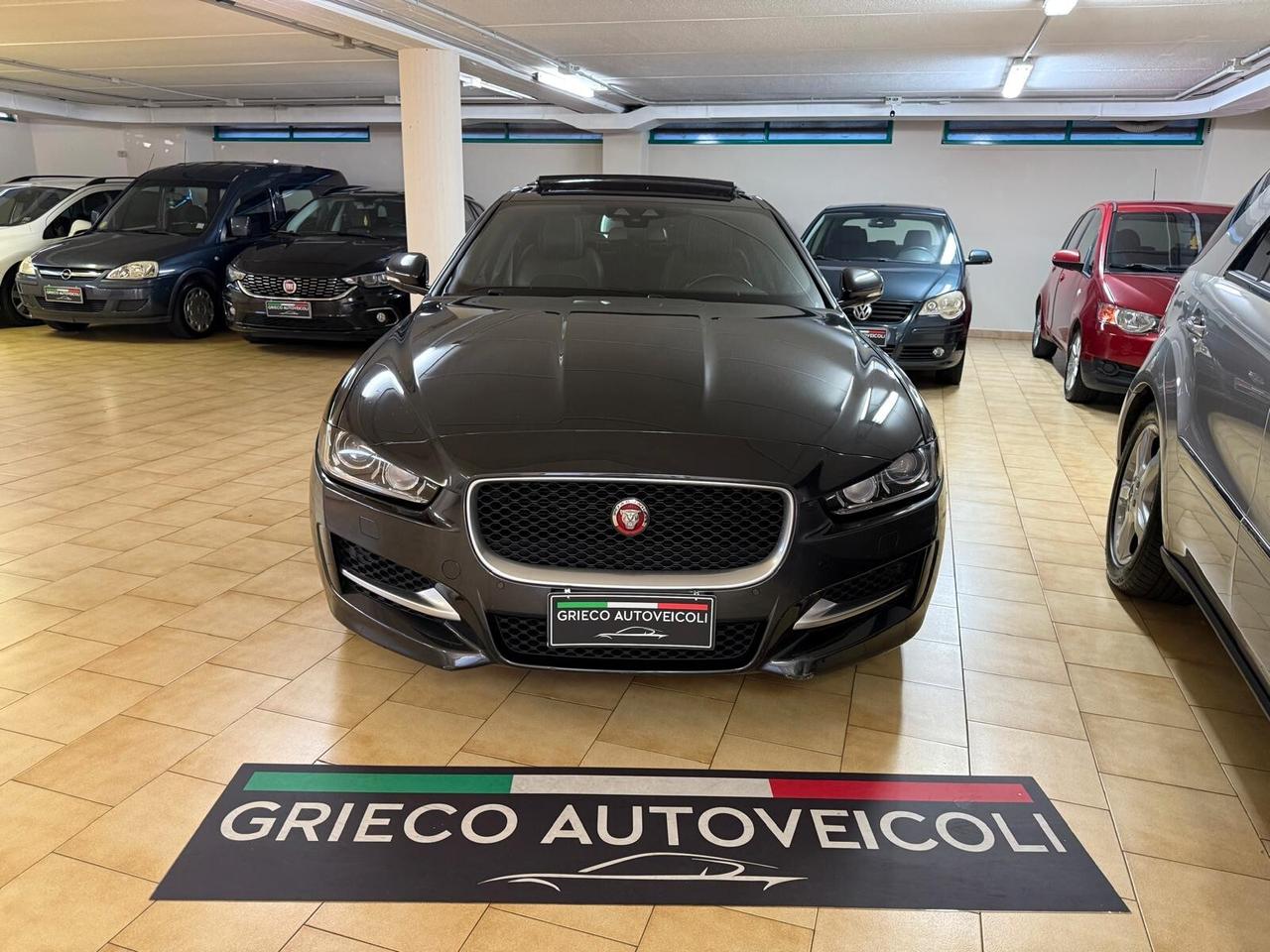 JAGUAR XE R-SPORT TURBO 180CV AWD TETTO E TELECAMERA