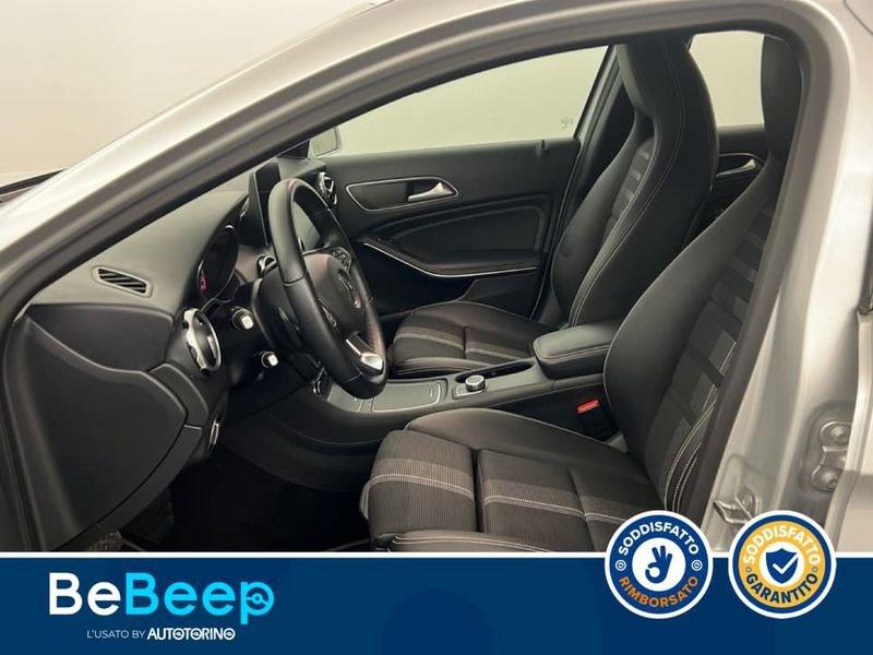 Mercedes-Benz GLA 200 SPORT AUTO
