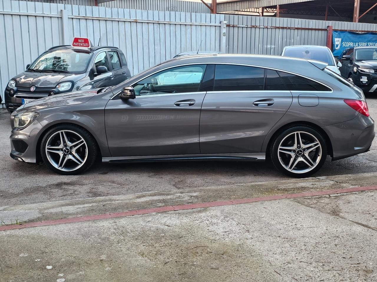 Mercedes-benz CLA 200 Shooting Brake Automatic Premium AMG