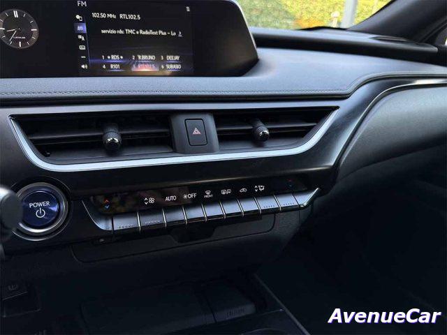 LEXUS UX 250h 2.0 BUSINESS TELECAMERA POST. IVA ESP PREZZO REALE