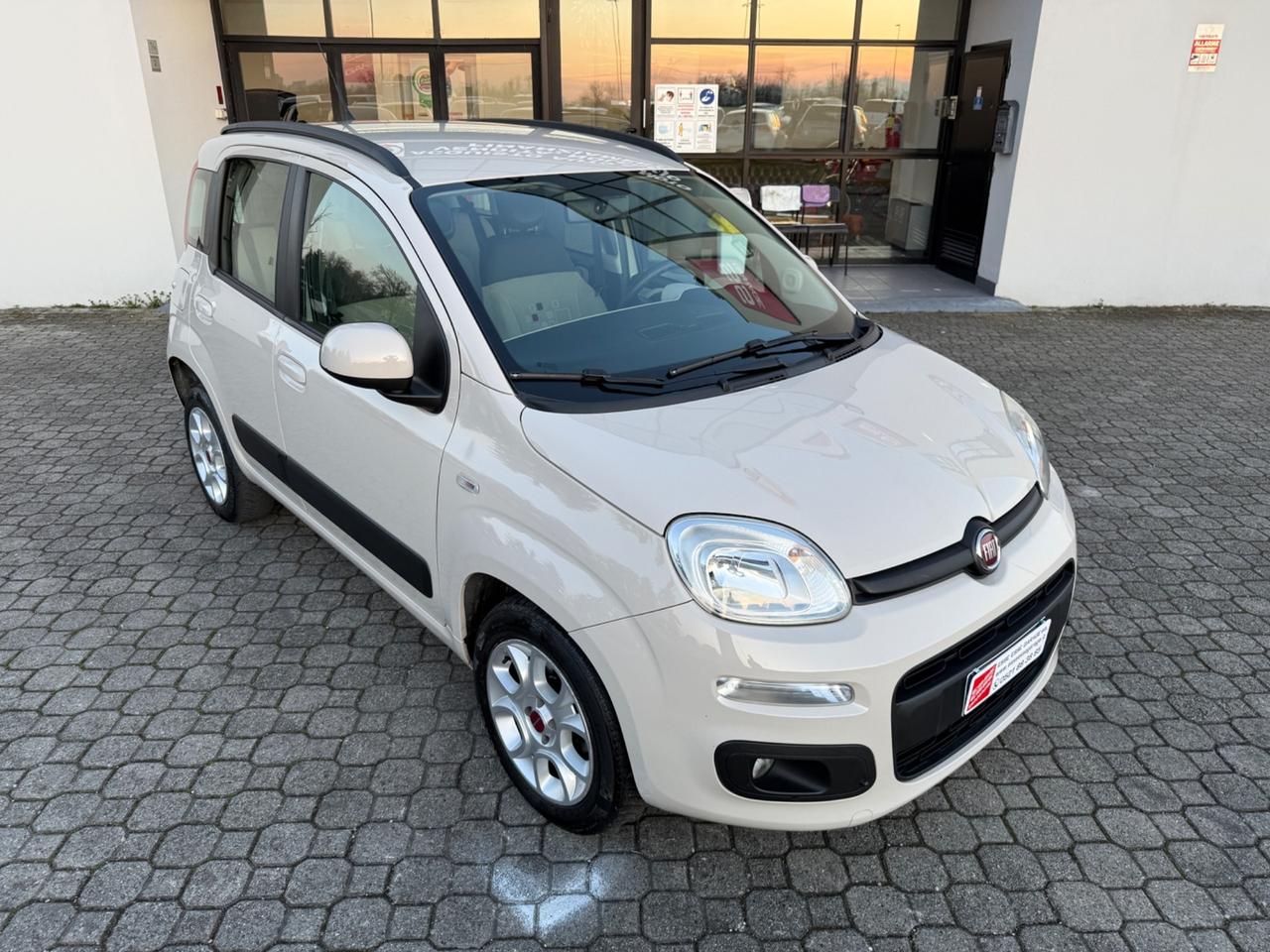 Fiat Panda 0.9 - 5 POSTI|METANO|NEOPATENTATI