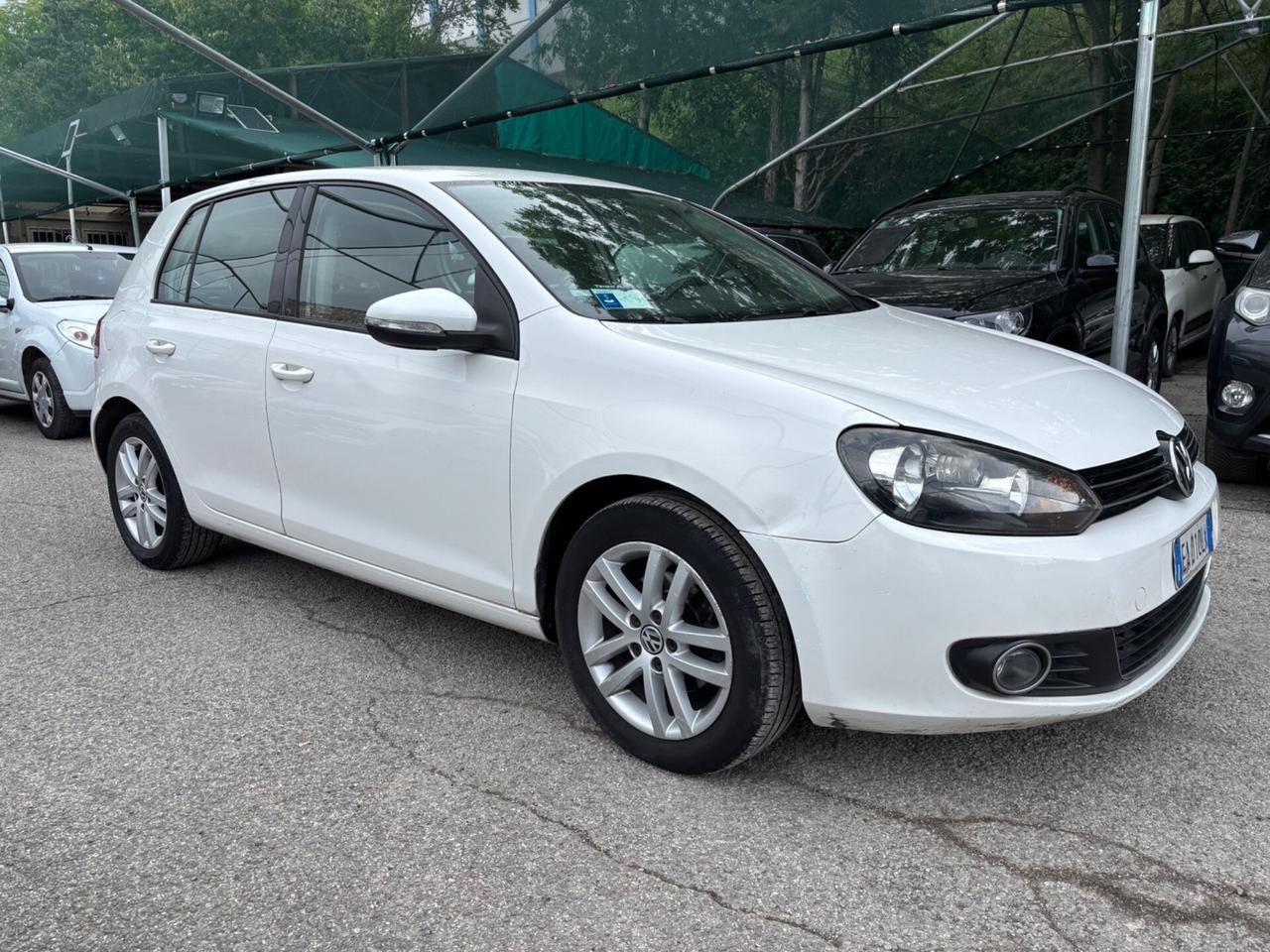Volkswagen Golf 1.6 TDI 5p. Highline OK NEOPATENTATI