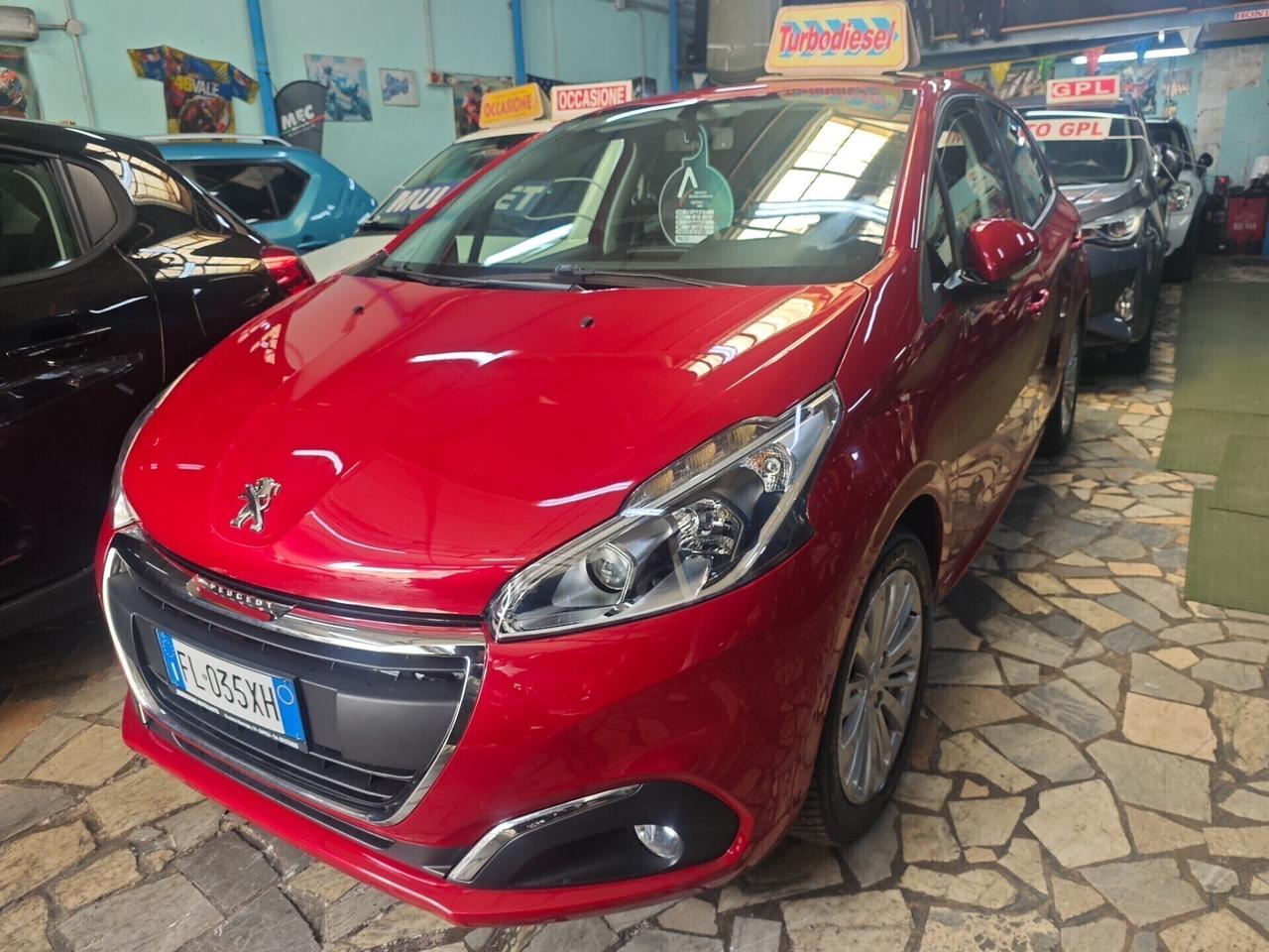 Peugeot 208 BlueHDi 75 5 porte Allure