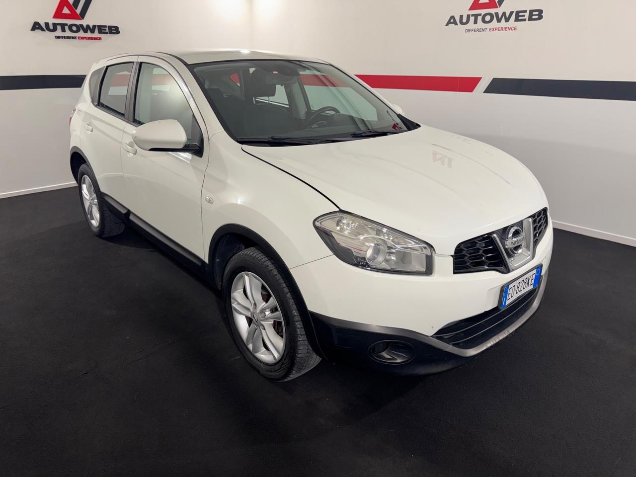 Nissan Qashqai 2.0 16V Tekna * 4X4 *