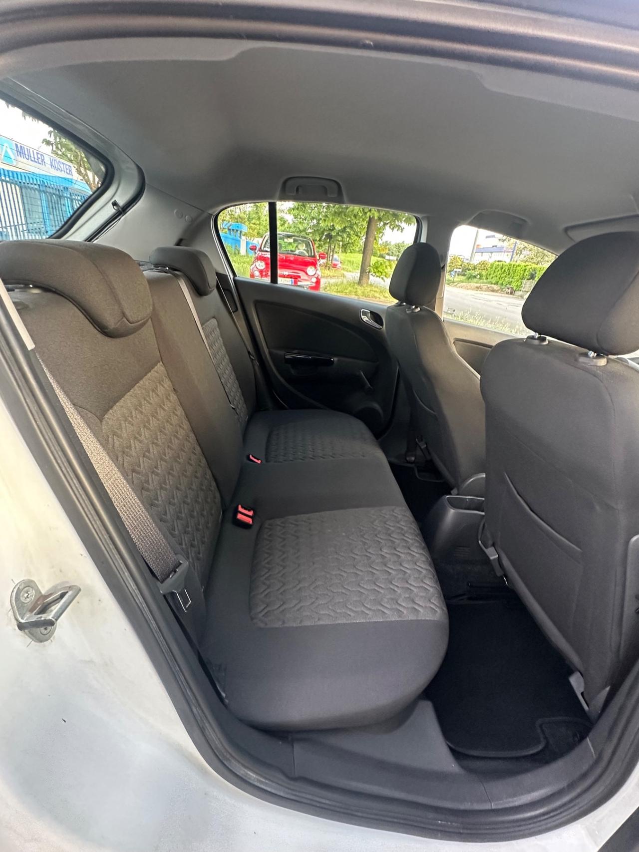 Opel Corsa 1.0 12V 5 porte Edition