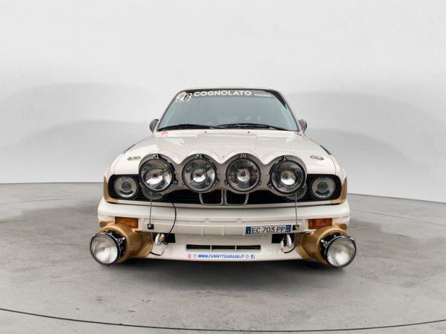 BMW M3 M3 rally pista salita