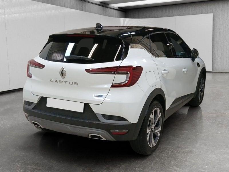 Renault Captur 1.6 E-Tech hybrid RS Line 145cv auto