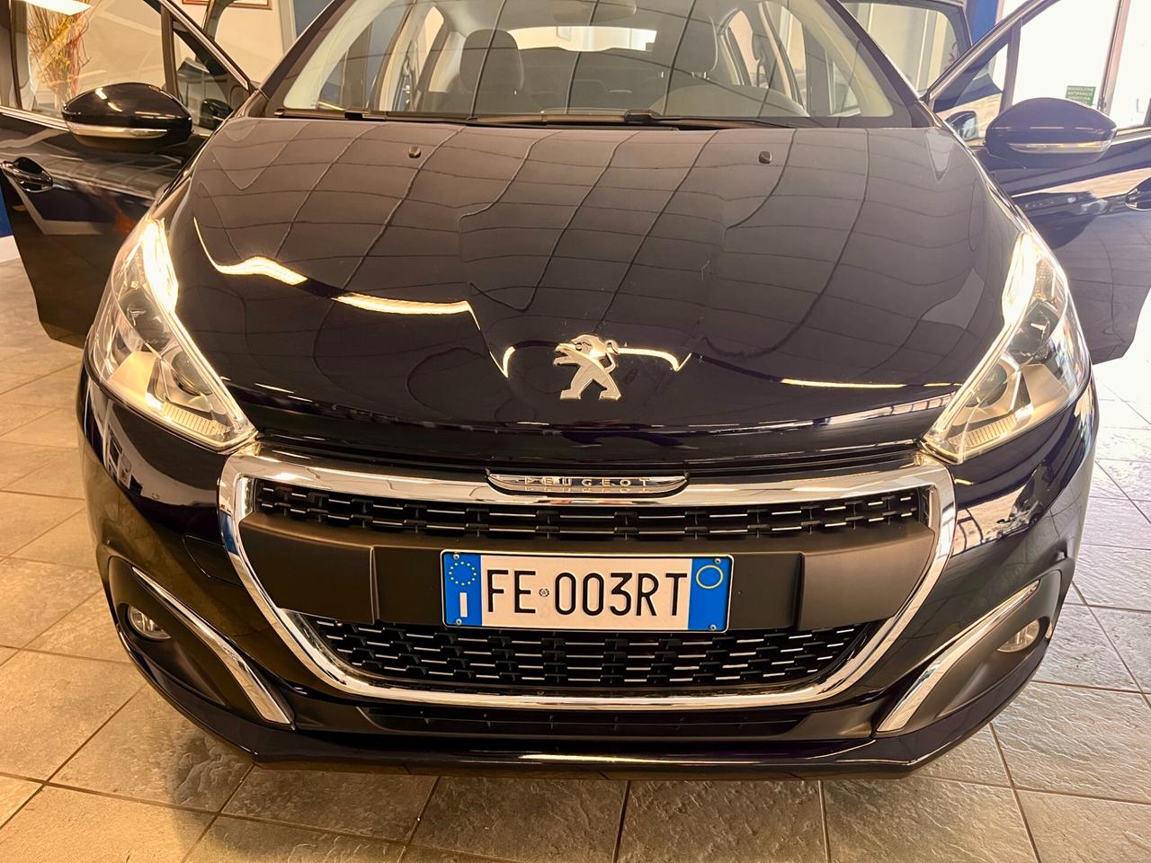 Peugeot 208 1.2 82cv 5 porte Allure