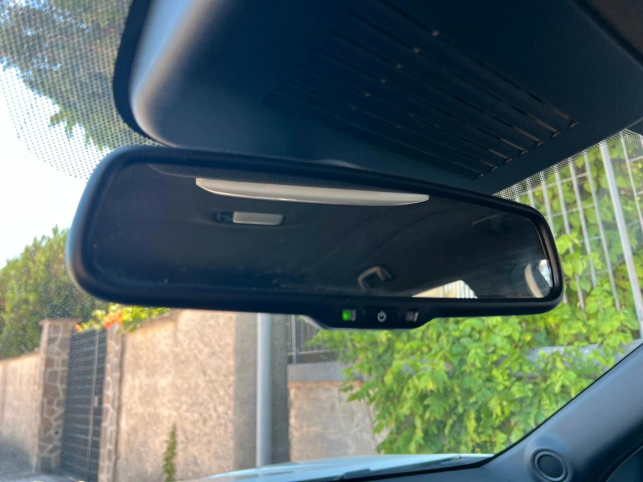 Nissan Juke 1.0 DIG-T 114 CV N-Connecta