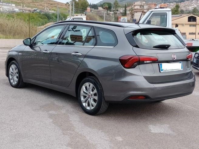 Fiat Tipo 1.6 Mjt S&S SW Lounge