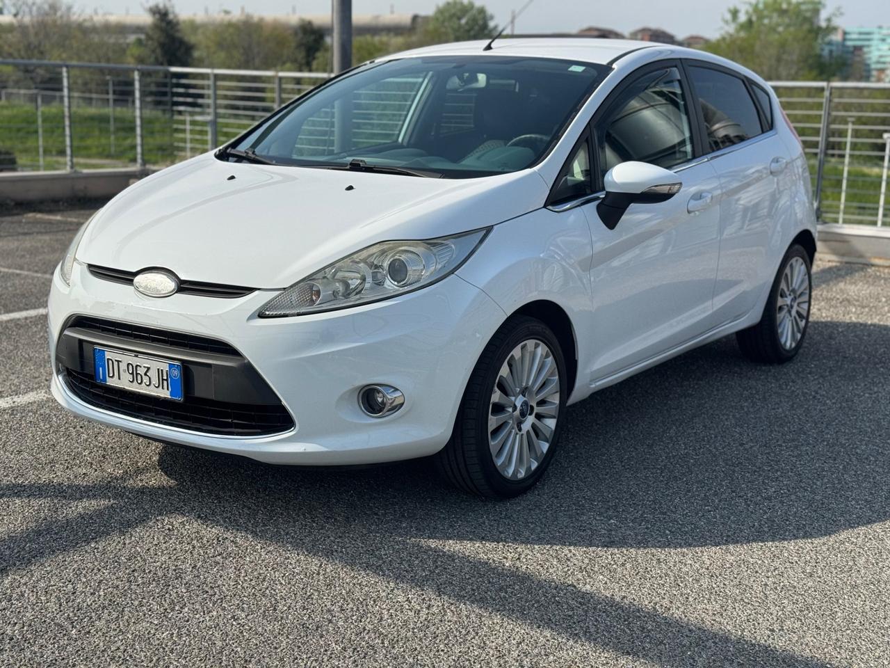 Ford Fiesta 1.2 82 CV 5 porte Titanium