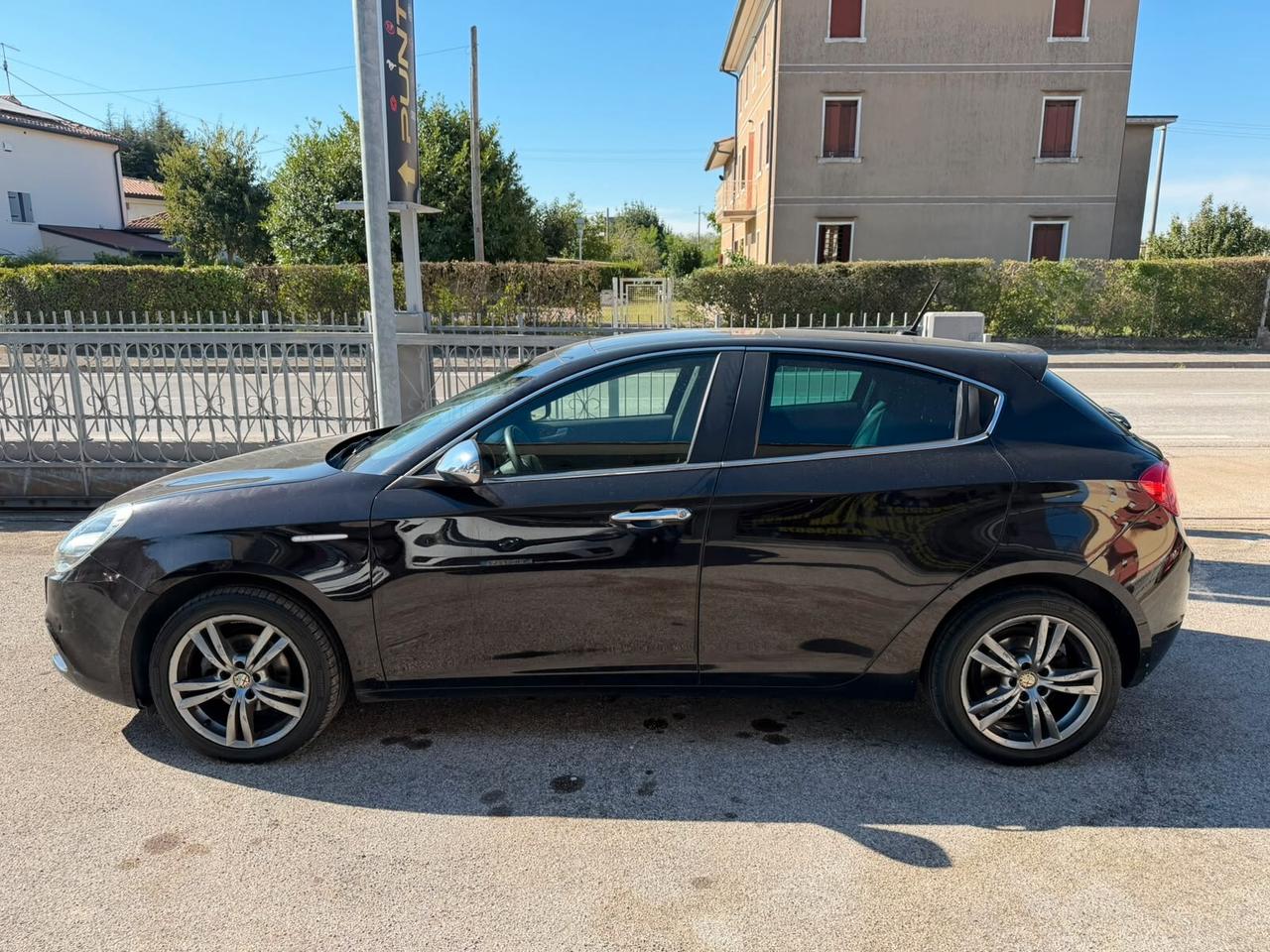 Alfa Romeo Giulietta 1.6 JTDm-2 105 CV Exclusive