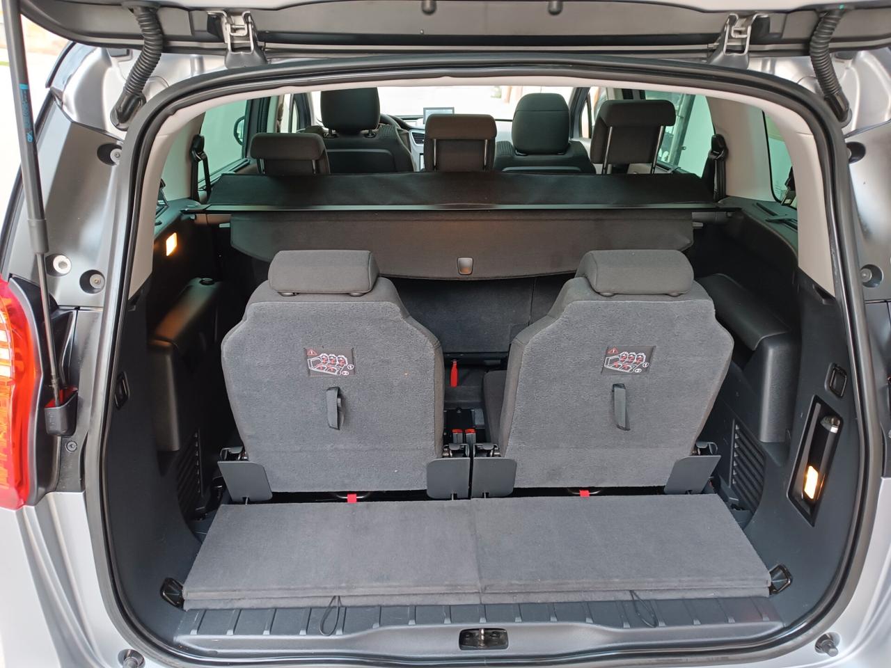 Peugeot 5008 1.6 HDi 115CV ALLURE 7 POSTI TETTO NAVI CAMERA