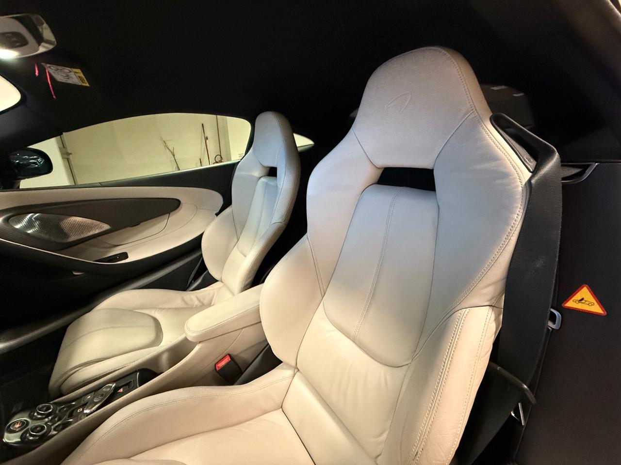 Mclaren 570S ALLESTIMENTO COMPLETO 600LT