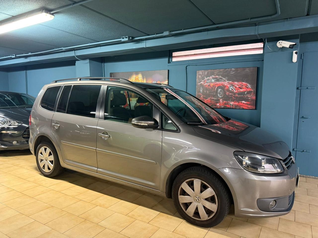 TOURAN 1.6CC 7 POSTI SUPER PREZZO