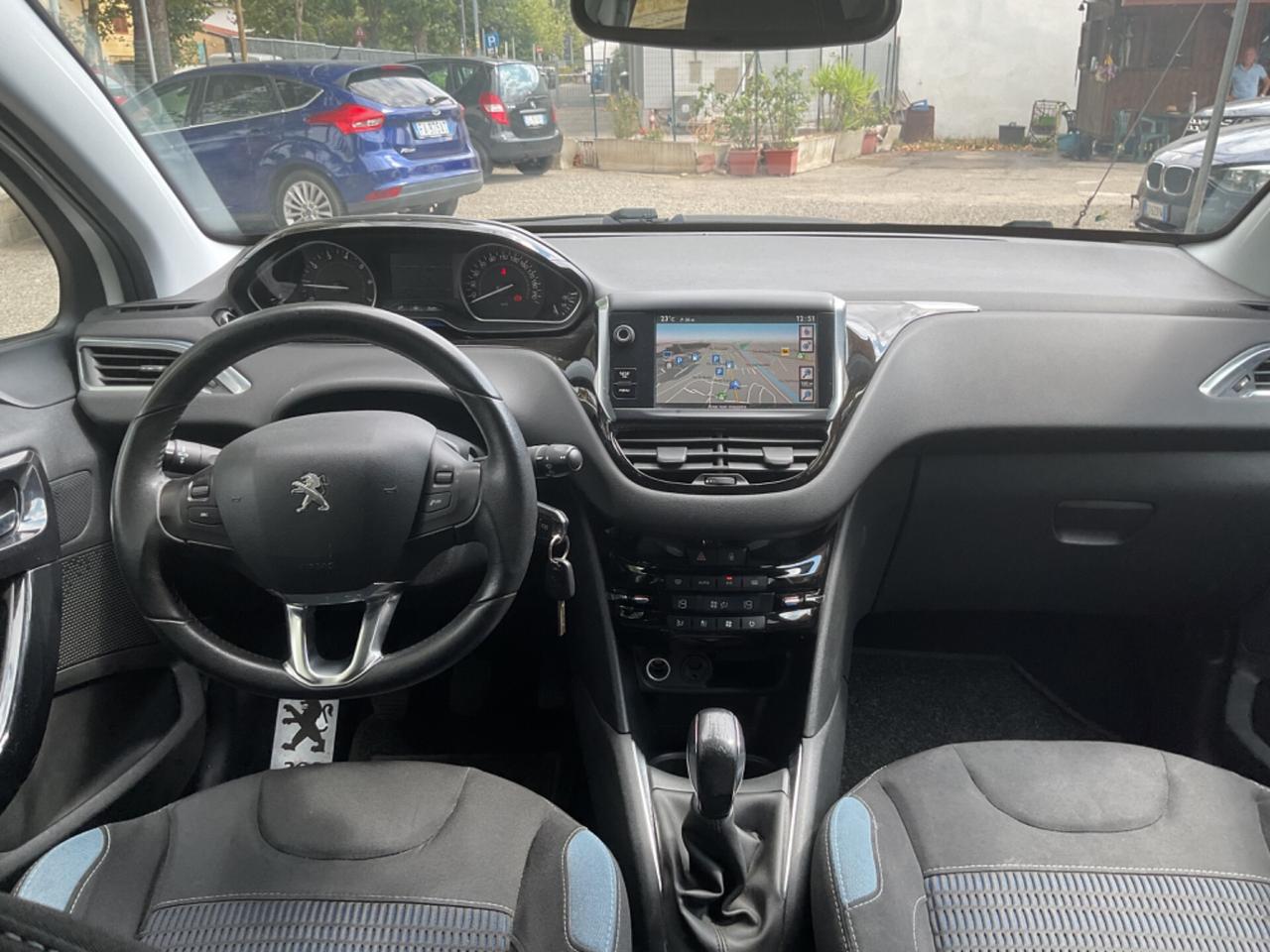 Peugeot 208 1.2 VTi 5 porte Allure OK NEOPATENTATI