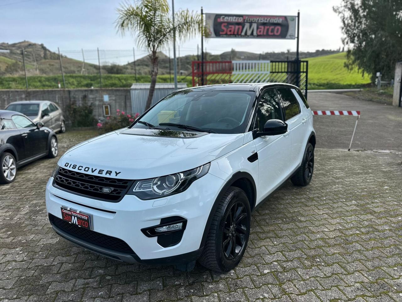 Land Rover Discovery Sport 2.0 TD4 150 CV HSE Luxury AUTOMATICO BI-COLOR