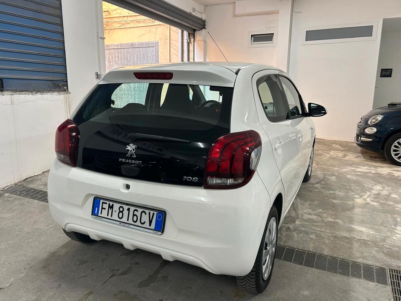 Peugeot 108 VTi 68 5 porte Allure AUTOMATICA
