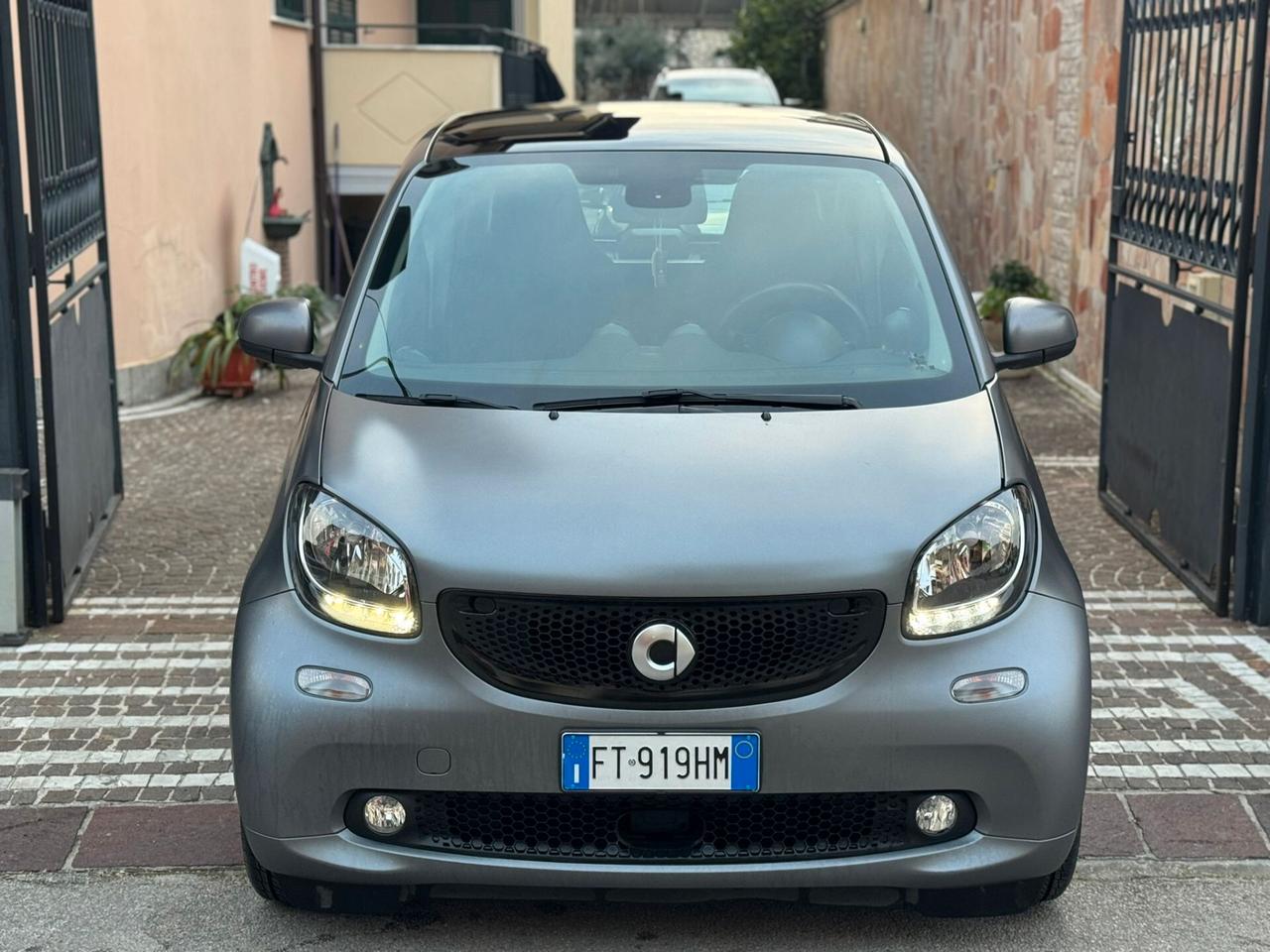 SMART fortwo fortwo 70 1.0 twinamic BRABUS Style