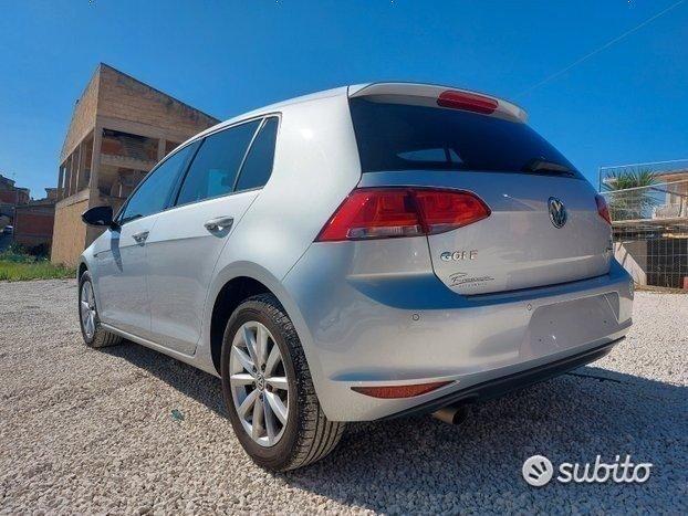 VOLKSWAGEN Golf 7 2015 permuta e finanziamento