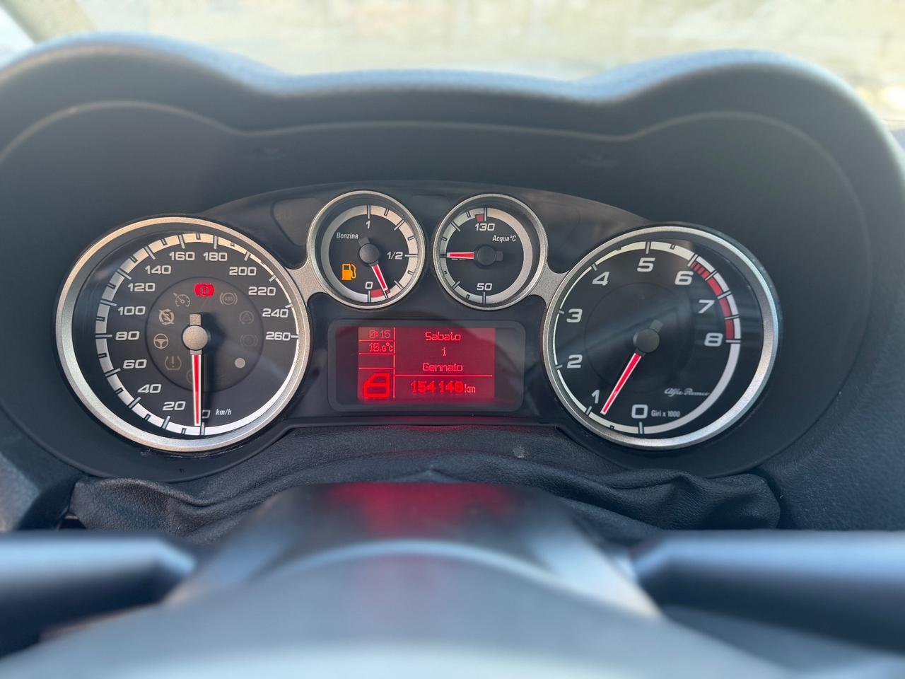 Alfa Romeo MiTo TURBO SeS Distinctive Sport Pack Cc 900 84Cv