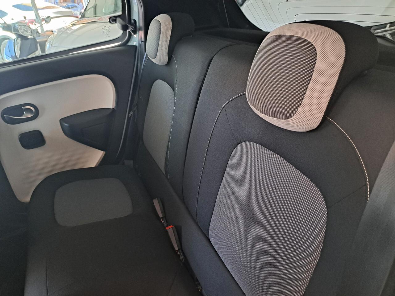 Renault Twingo SCe 65 CV Intens FULL OPTIONAL UNICOPROPRIETARIO