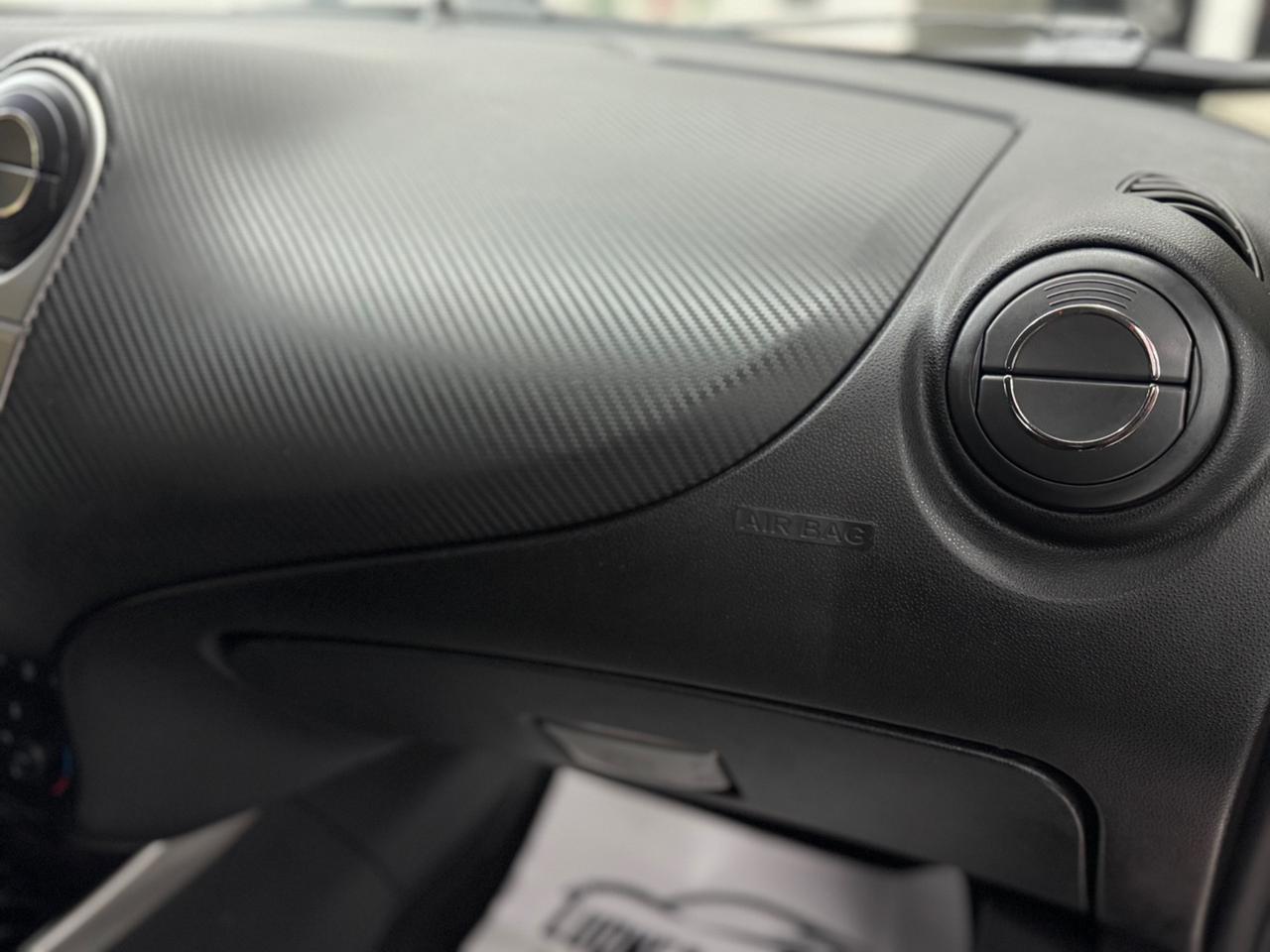 Alfa Romeo MiTo 1.6 JTDm Distinctive Premium Pack