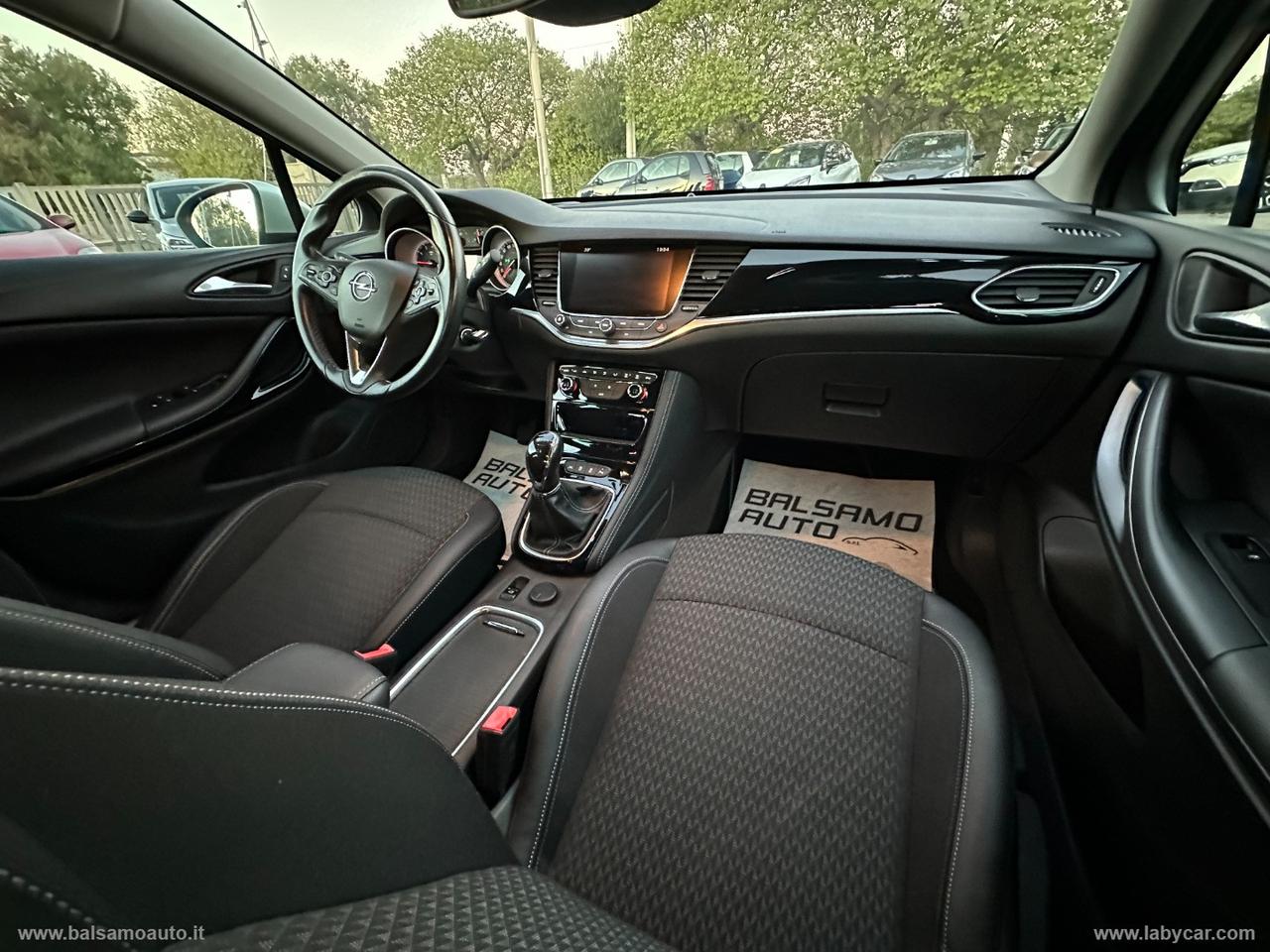 OPEL Astra 1.0 T Innovation