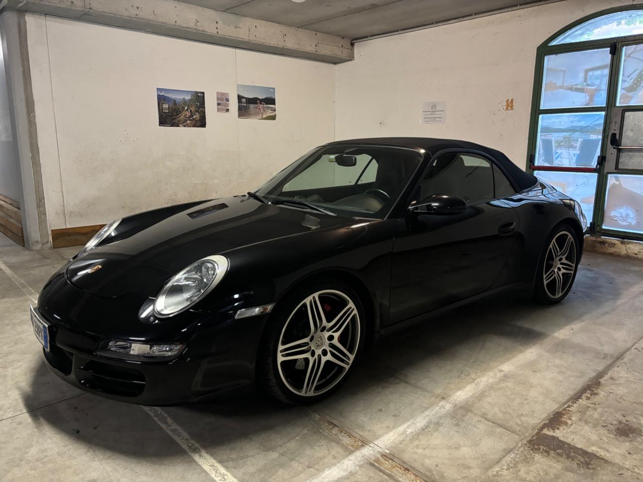 Porsche 911 997 Carrera 4S Cabriolet