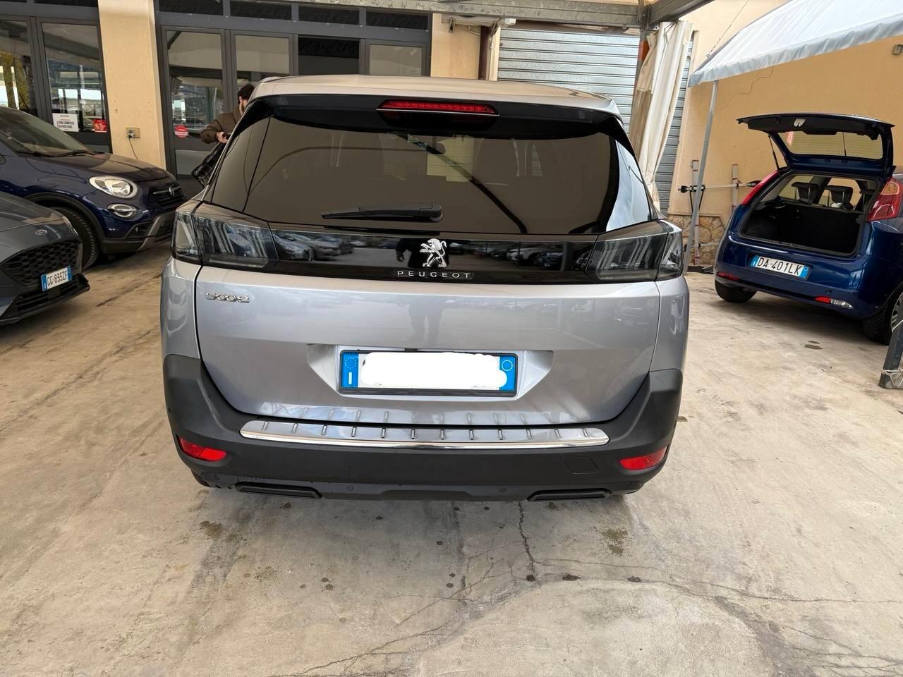Peugeot 5008 2023 1500 130 EAT8 Allure Pack