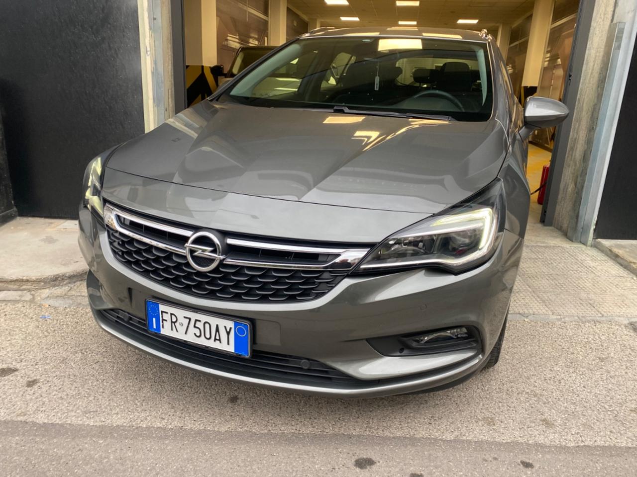 Opel Astra 1.6 CDTi 110CV Start&Stop Sports Tourer Innovation