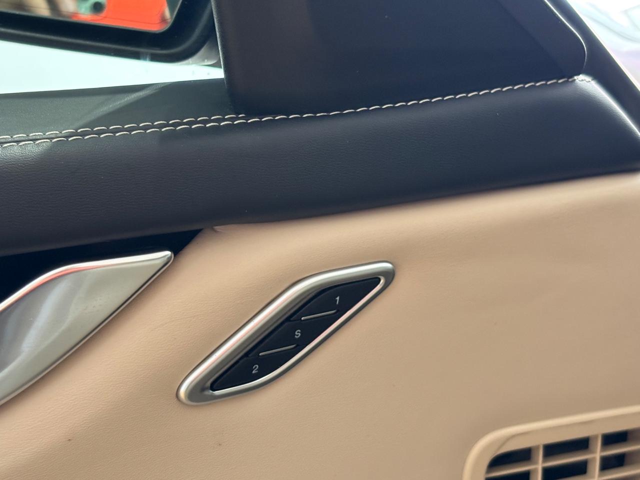Maserati Ghibli 3.0d 250cv GranLusso