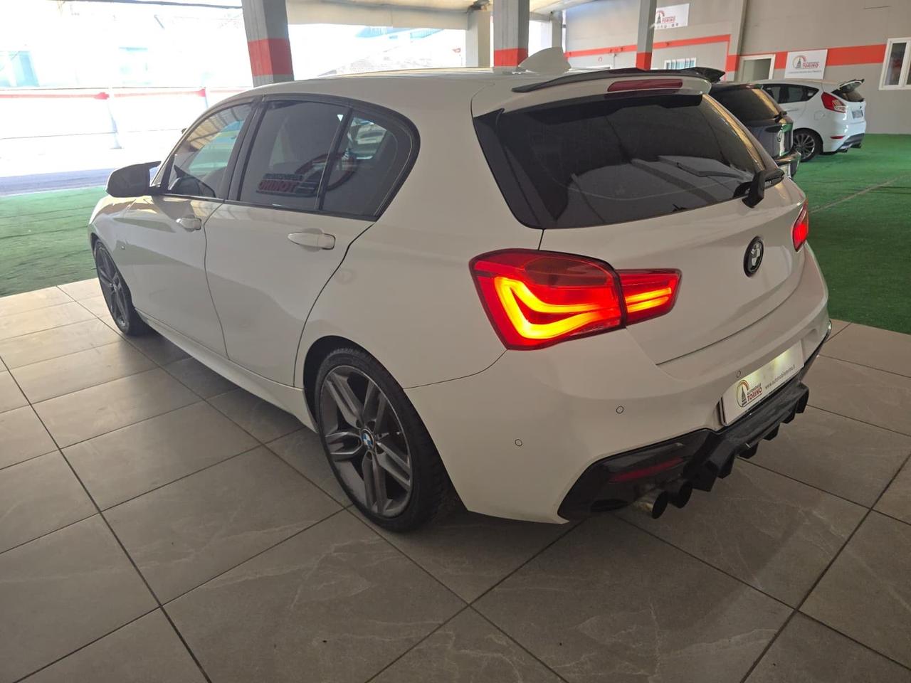 Bmw 118 118d 5p. Msport