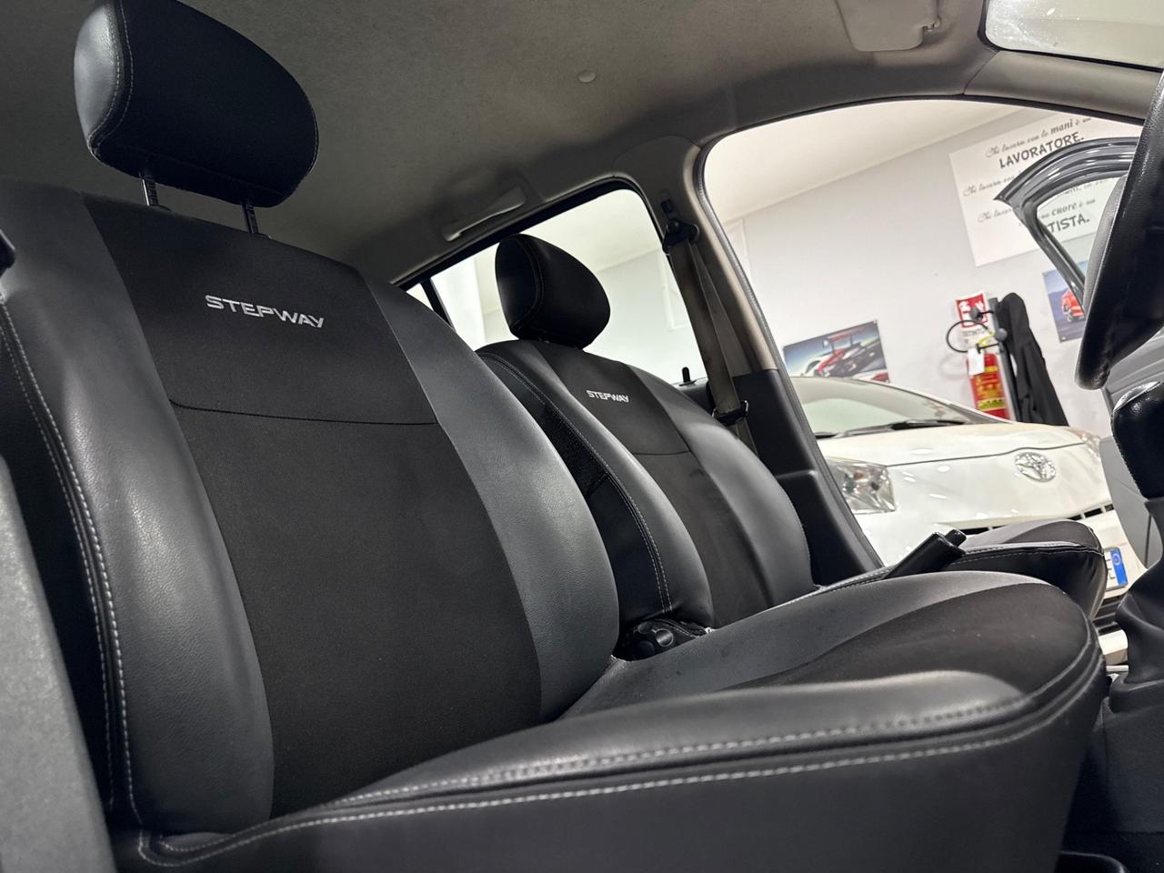 Dacia Sandero Stepway 1.6 gpl 2012 nuova