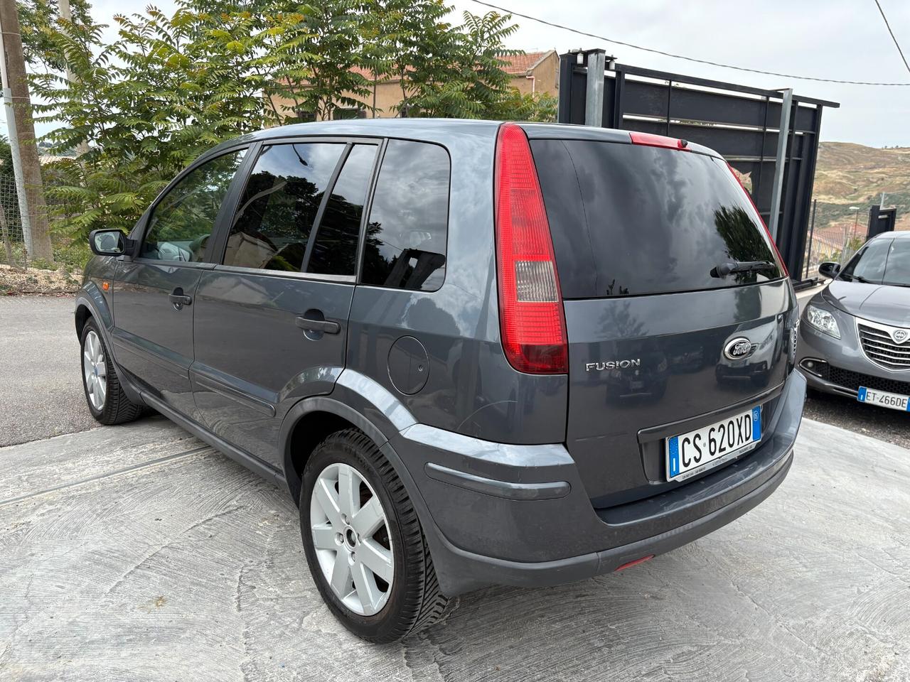 Ford Fusion 1.6 TDCi 5p. Collection