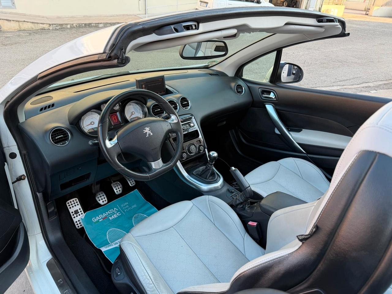 Peugeot 308 1.6 THP 156CV CC Allure Roland Garros
