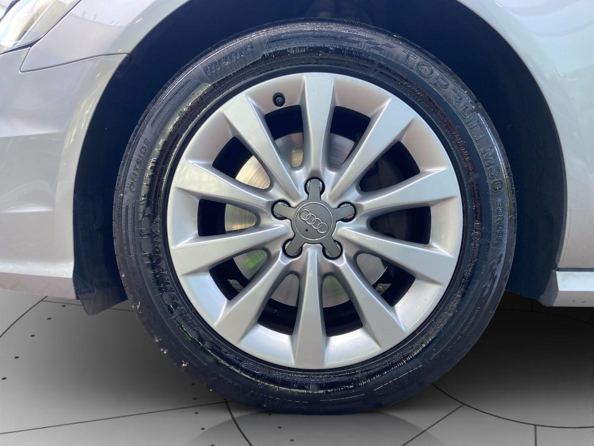 AUDI A6 Avant 2.0TDI ultra Business Plus 190cv s-tronic